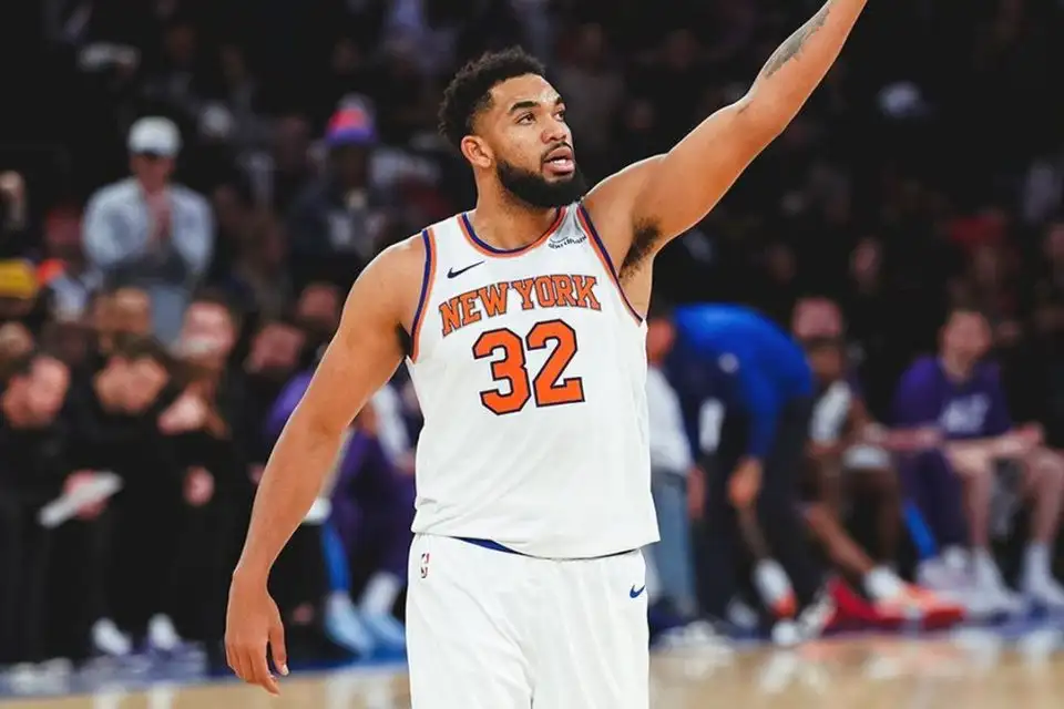 Knicks Stun Celtics with Back-to-Back Comebacks, Take 2–0 Series Lead in Eastern Semis