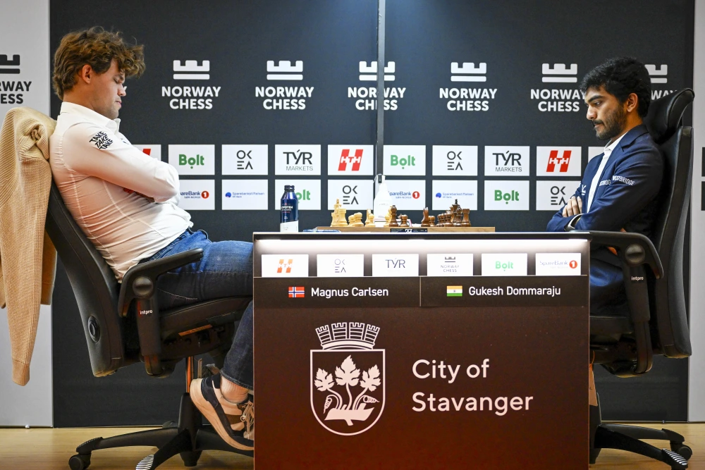 Gukesh Dommaraju Defeats Magnus Carlsen in Major Upset at Norway Chess